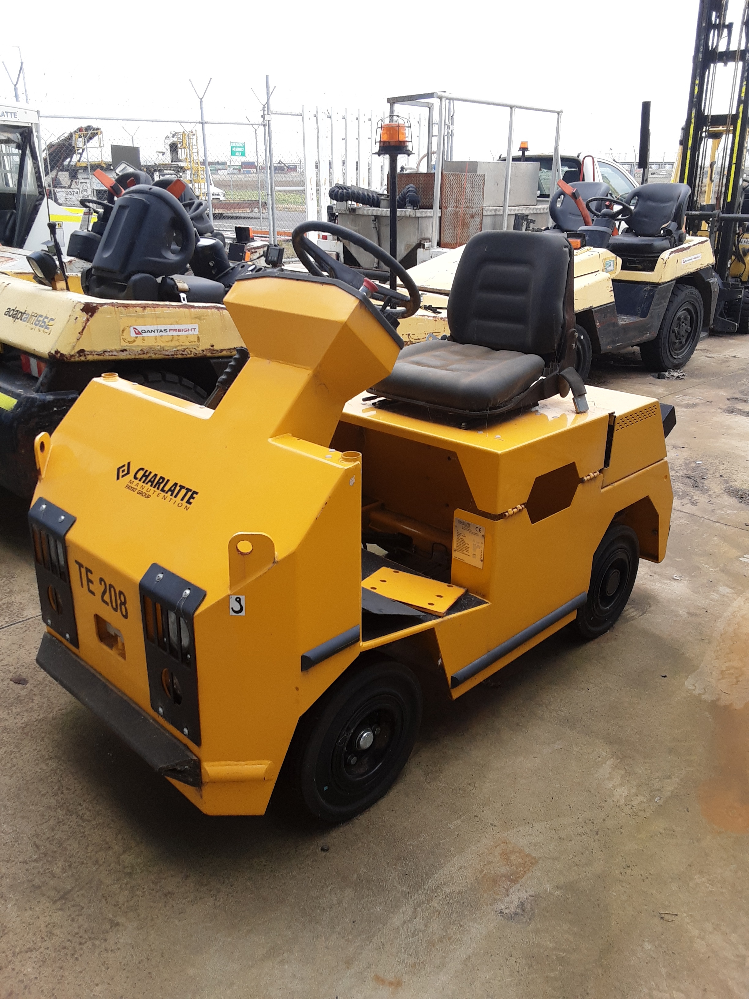 Used forklift: CHARLATTE TE208 - BE TOW TUG BE TOW TUG