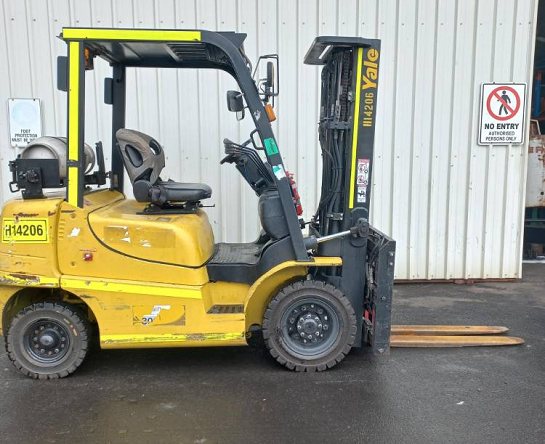Used Forklift: YALE GLP25TKE 