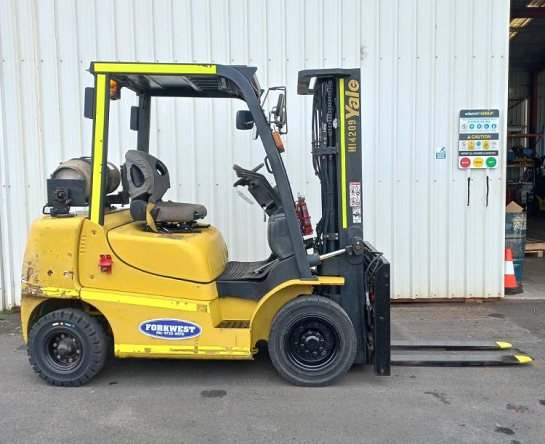 Used Forklift: YALE GLP25TKE 