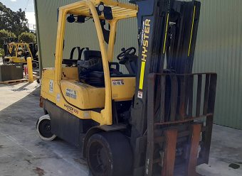Used Forklift Special: HYSTER S100FT