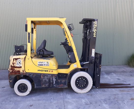 Used Forklift: HYSTER H2.5XT 