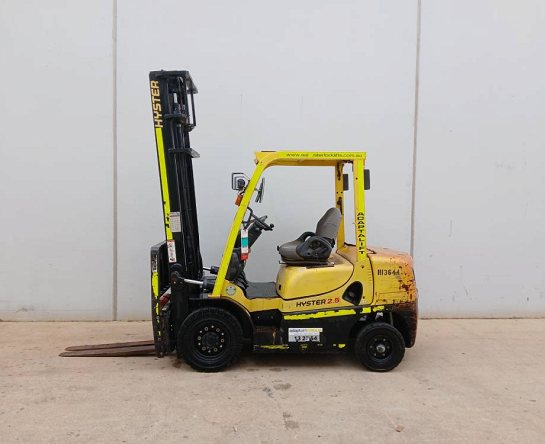 Used Forklift: HYSTER H2.5XT 