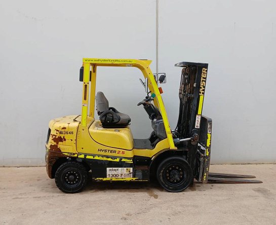 Used Forklift: HYSTER H2.5XT 