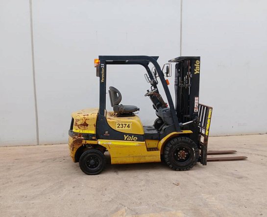Used Forklift: YALE GDP25TK 