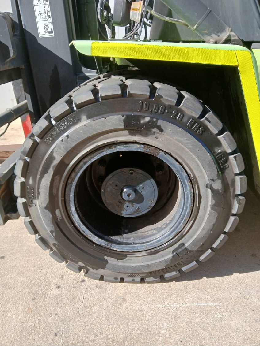 YALE GDP280DB