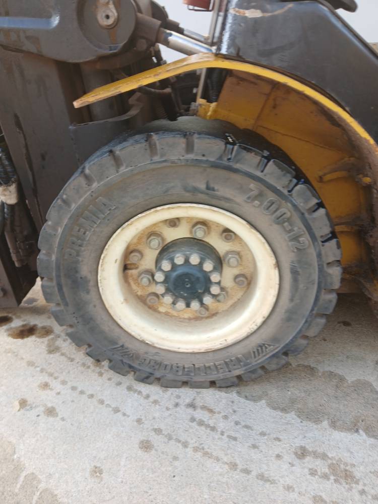 YALE GDP25UX