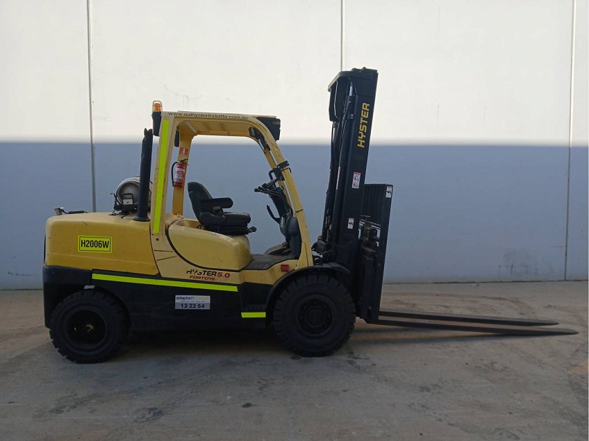 Used forklift: HYSTER H5.0FT 