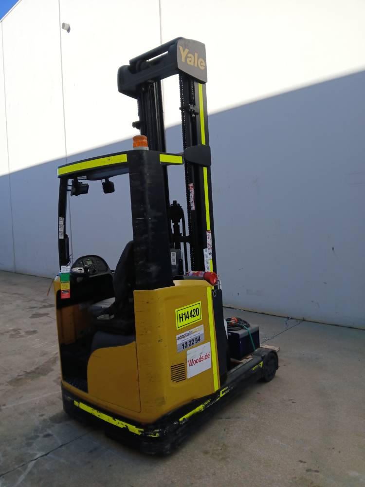 YALE MR16