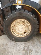 Used forklift: YALE GDP50VX