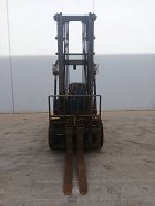 Used forklift: YALE GDP25TH
