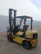 Used forklift: YALE GDP25TH
