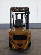 Used forklift: YALE GDP25UX