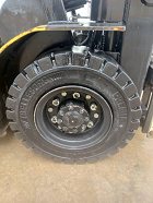 Used forklift: YALE GLP25RK