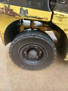 Used forklift: YALE GLP25RK