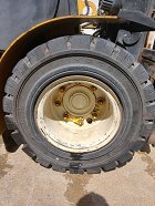 Used forklift: YALE GDP50VX