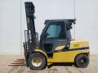 Used forklift: YALE GDP50VX