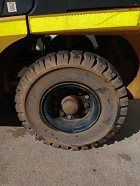 Used forklift: YALE GDP30MX