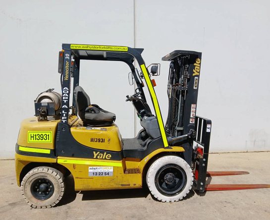 Used Forklift: YALE GLP30TK 