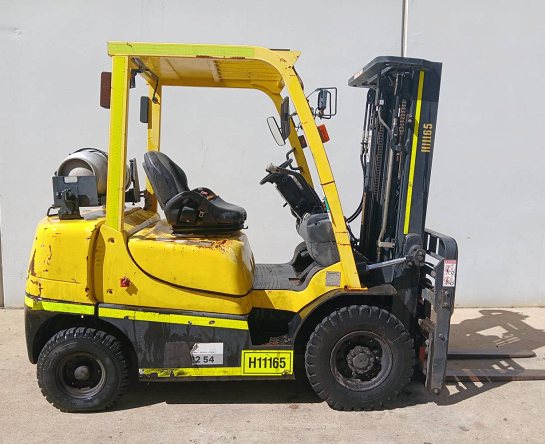Used Forklift: HYSTER H2.5TX