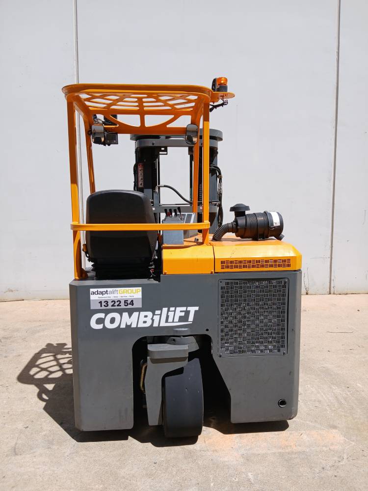 COMBILIFT CB3000