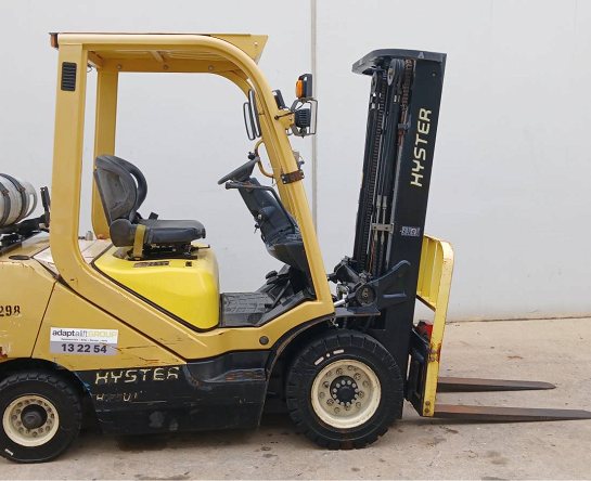 Used Forklift: HYSTER H2.5UT 