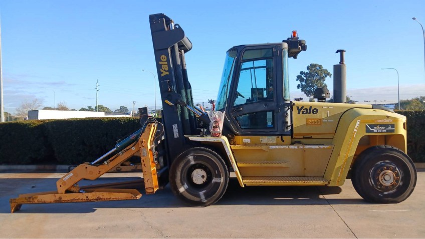 Used Equipment: YALE GDP160EC 