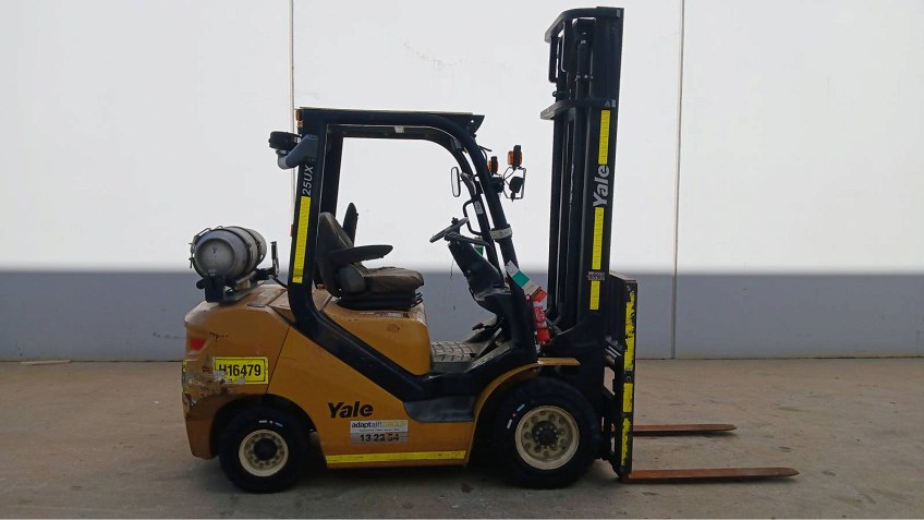 Used Equipment: YALE GLP25UX