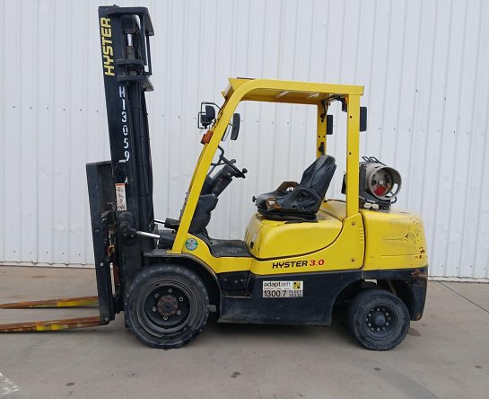 Used Forklift: HYSTER H3.0XT