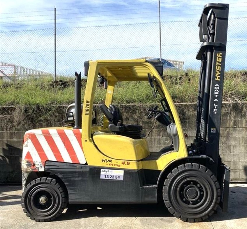 Used Equipment: HYSTER H4.5FT6 