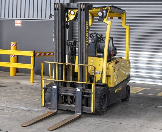 Used Forklift: HYSTER J2.5XN 