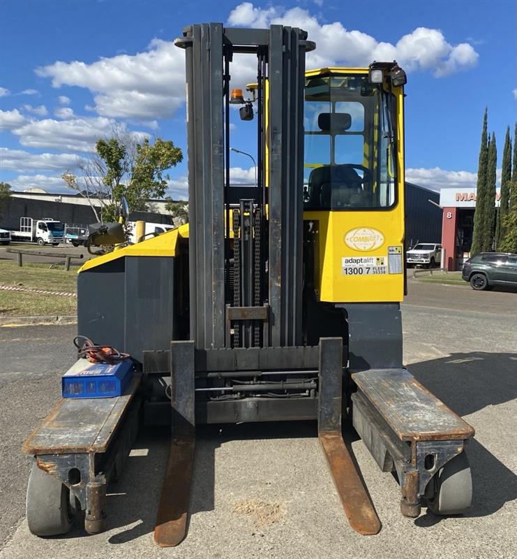 COMBILIFT C4000E