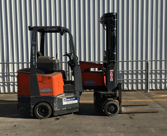 Used Forklift: AISLE-MASTER 20SE 