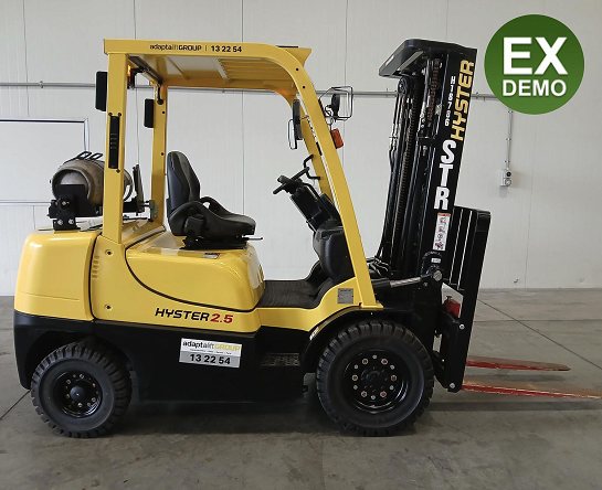 Used Forklift: HYSTER H2.5XT 