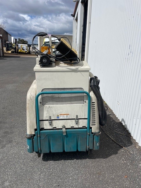 TENNANT 6100