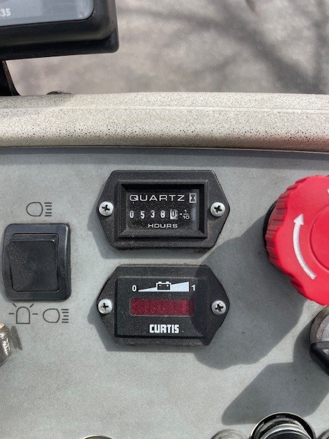TENNANT 6100