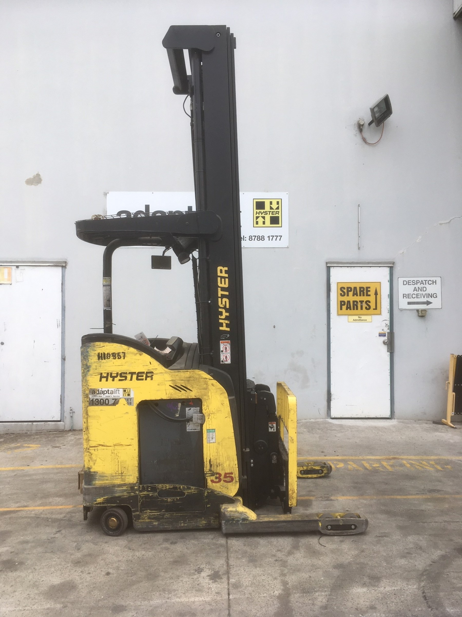 Used forklift: HYSTER N35ZDR 