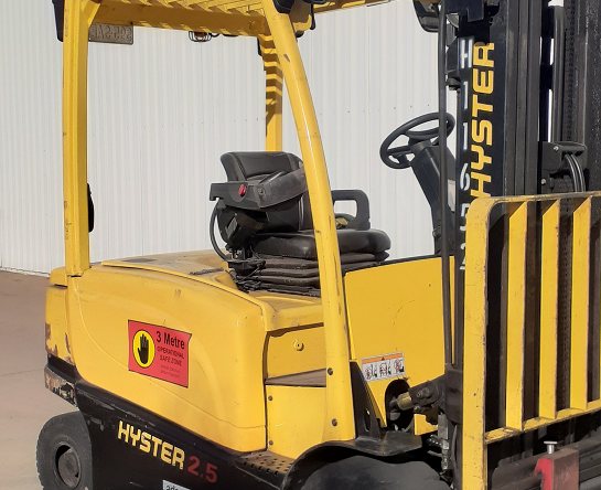 Used Forklift: HYSTER J2.5XN 