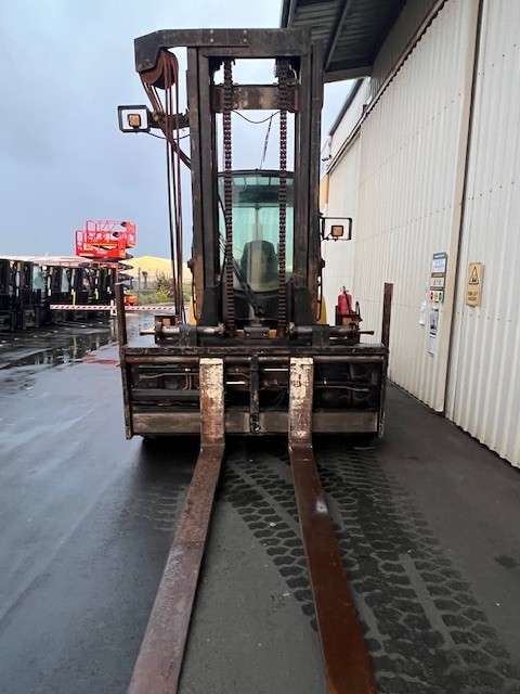 YALE GDP280DB