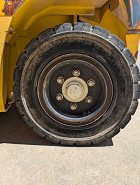 Used forklift: YALE GDP155VX
