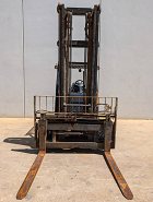 Used forklift: YALE GDP155VX