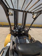 Used forklift: YALE GDP155VX