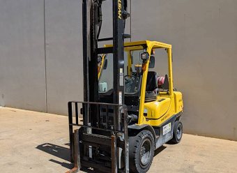 Used Forklift Special: HYSTER H3.0XT