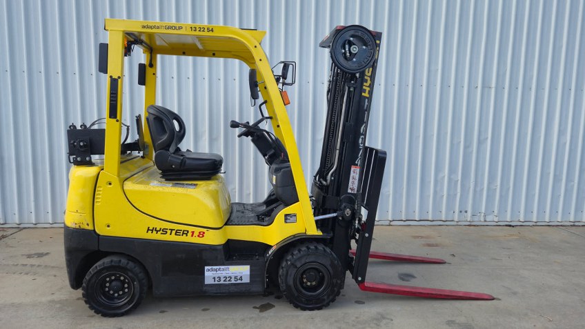 Used Equipment: HYSTER H1.8XT 