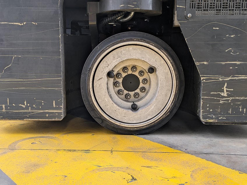 COMBILIFT CB3000