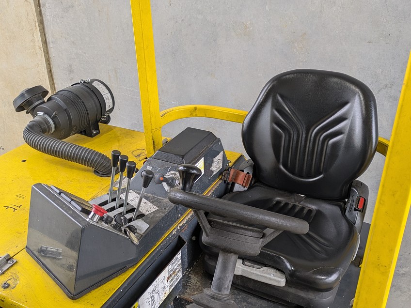 COMBILIFT CB3000
