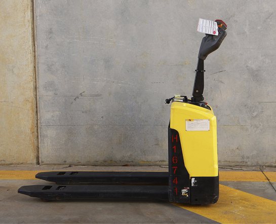 Used Forklift: HYSTER P2.0 