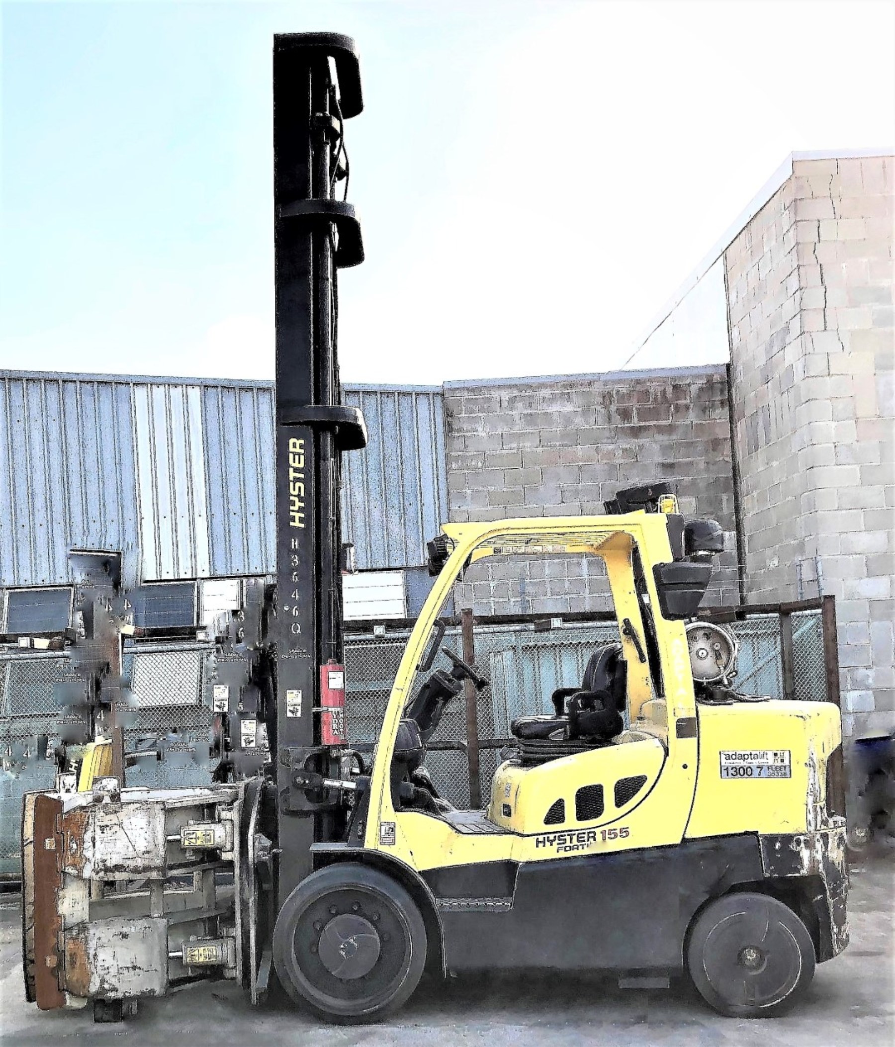Used forklift: HYSTER S155FT 