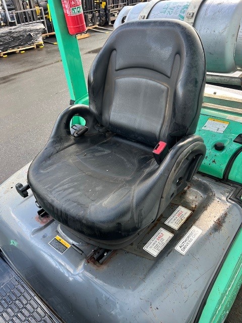 MITSUBISHI FGE25NT-C
