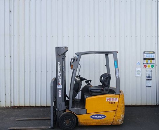 Used Forklift: JUNGHEINRICH EFG216KN3
