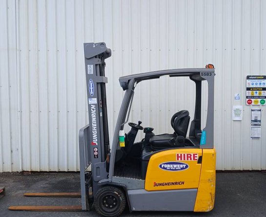 Used Forklift: JUNGHEINRICH EFG 218K